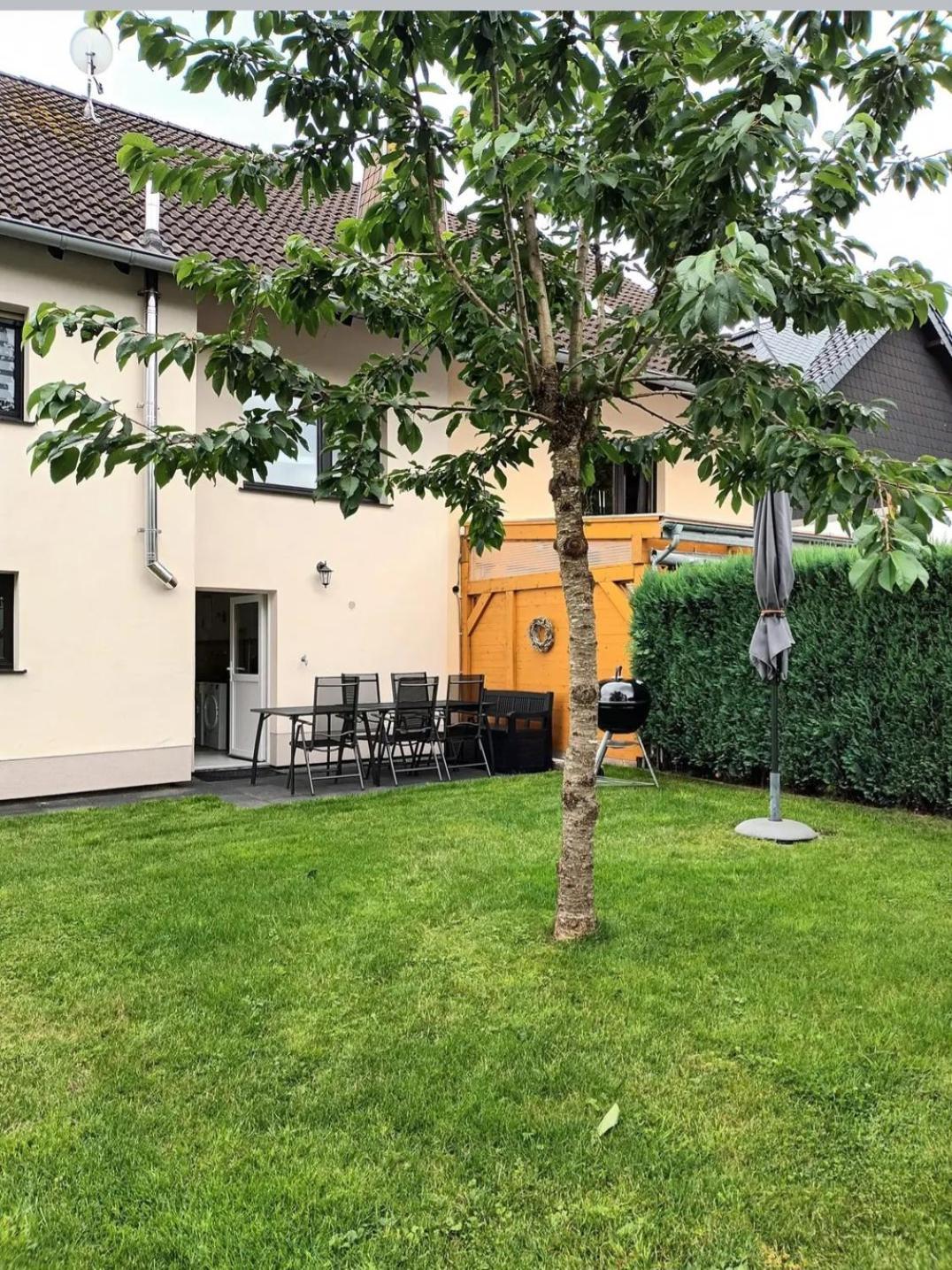 Zum Rosenhuegel Villa Hellenthal Exterior photo
